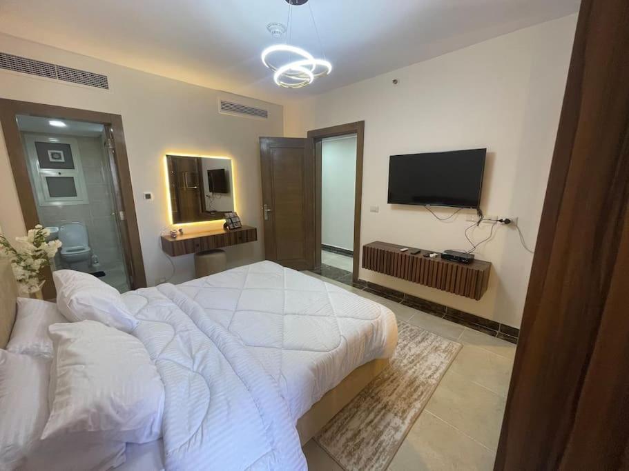 Unique Duplex Pool View Apartment *